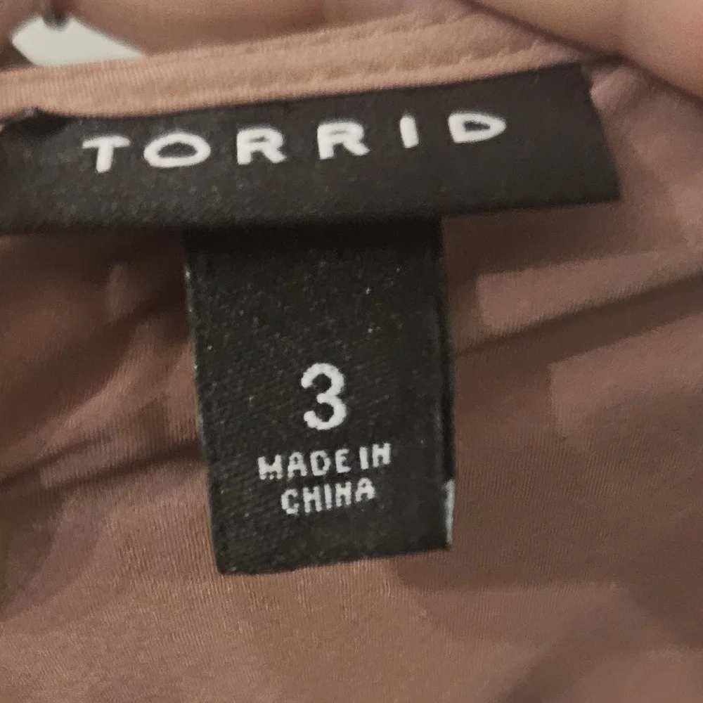 Torrid Blush Pink Mauve Camisole Black Lace 3 / 3X - Picture 2 of 2